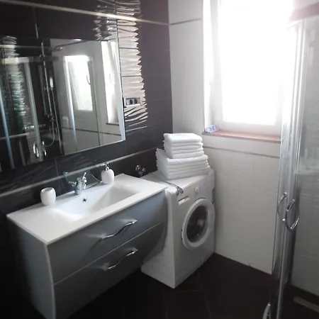 Dijana 2 Apartmán *